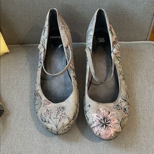 🌺Camper Leather Floral Mary Jane Baby Heels